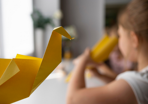 Création d'un mobile en origami - Maesta-Théâtre et la Cie Les marches de l'été [COMPLET]
