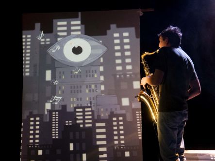 Le méchant, très méchant roi et la tour d'ivoire en plastique - Tiou